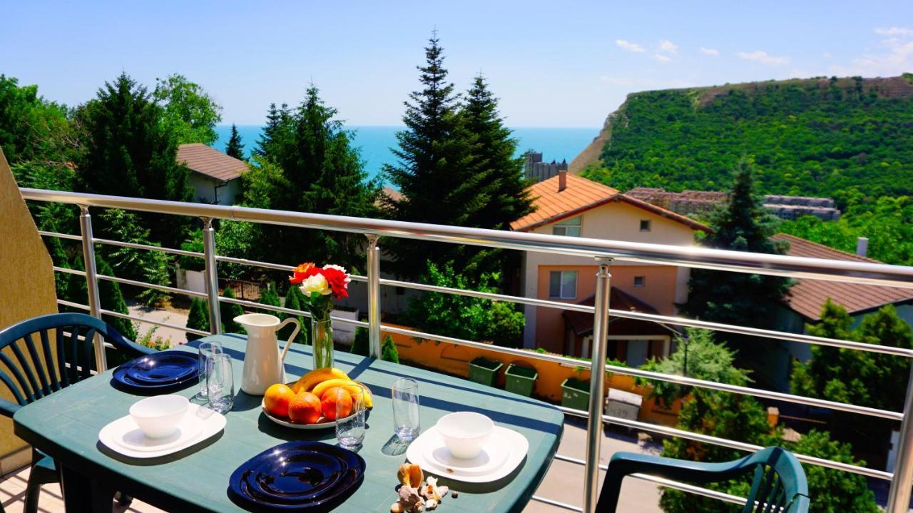 Apartment Marina Residence - Апартамент Марина Резидънс Kavarna Buitenkant foto
