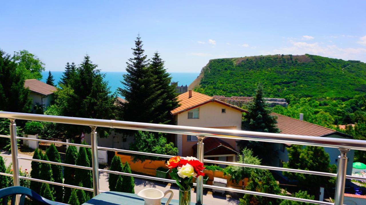 Apartment Marina Residence - Апартамент Марина Резидънс Kavarna Buitenkant foto