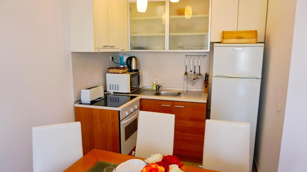 Apartment Marina Residence - Апартамент Марина Резидънс Kavarna Buitenkant foto