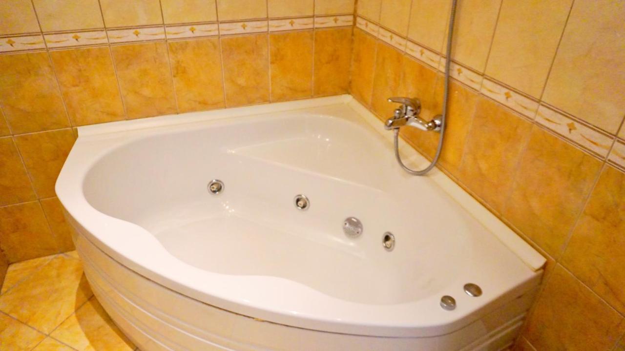 Apartment Marina Residence - Апартамент Марина Резидънс Kavarna Buitenkant foto